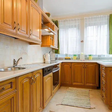 Dom & House - Monte Cassino Apartman *