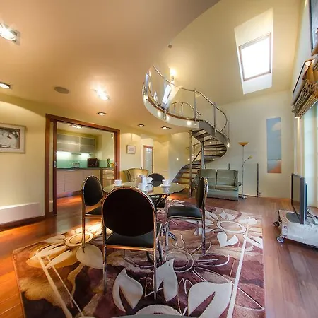 Dom & House - Monte Cassino Apartman *