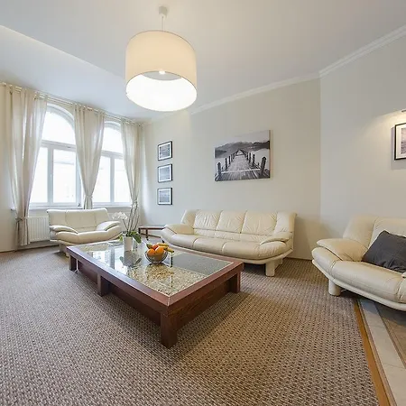 Apartman Dom & House - Monte Cassino